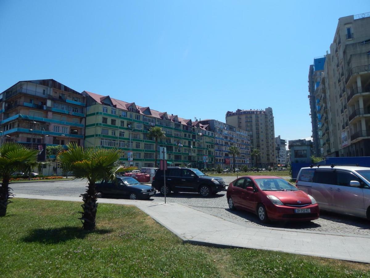 Apartment First Line From Sea Batumi Zewnętrze zdjęcie