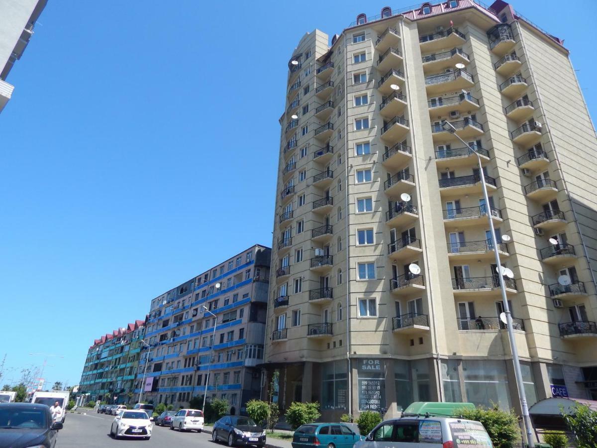 Apartment First Line From Sea Batumi Zewnętrze zdjęcie